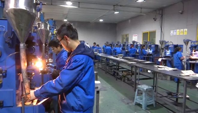 【推動民營經(jīng)濟(jì)高質(zhì)量發(fā)展】中鉑硬質(zhì)合金:提升產(chǎn)品質(zhì)量 力爭行業(yè)領(lǐng)先