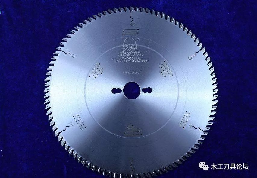 硬質(zhì)合金鋸片技術(shù) 木工刀具之鋸片修磨與維護